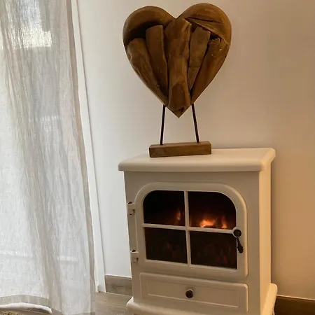 Holiday home Leptitchezsoi, Calme Et Cosy A 5 Mn Du Centre De Bayeux *